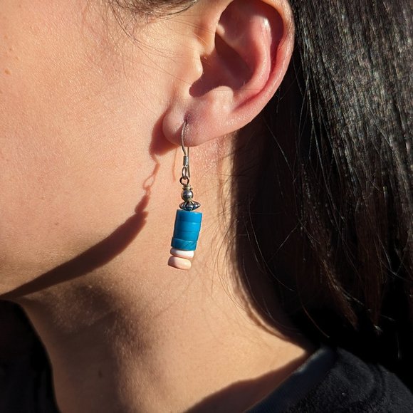 Navajo Block‎ Turquoise and Melon Shells Dangling Earrings NA Handmade Jewelry - Picture 1 of 6